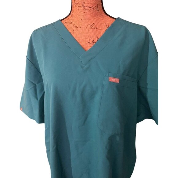 Figs Technical‎ Collection Scrub Top - Picture 2 of 6